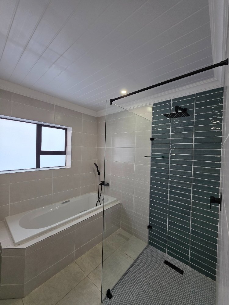 3 Bedroom Property for Sale in Dana Bay Western Cape